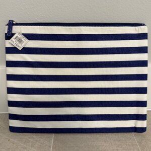 NWT Main Street Stripe Family Pouch